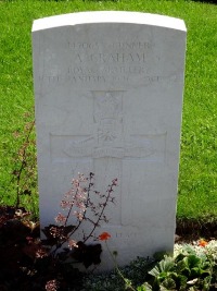 Klagenfurt War Cemetery - Graham, Alan Hugh